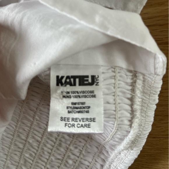 New! Katie J NYC top - Picture 3 of 7